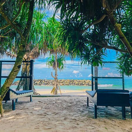 Sea Shell Villa Hikkaduwa 2 Separate Cabanas Ocean Front Villa エクステリア 写真