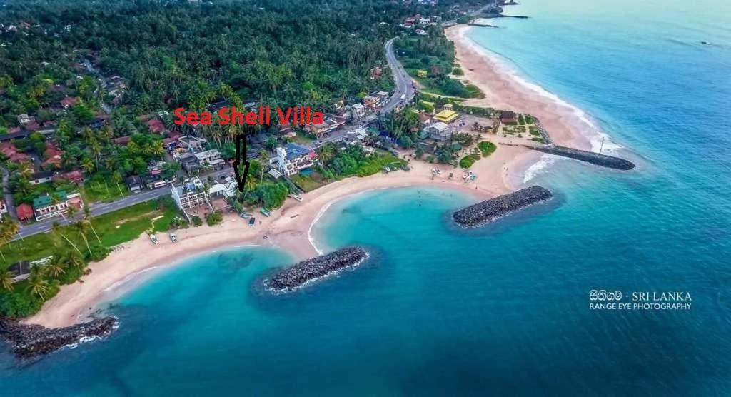 Sea Shell Villa Hikkaduwa 2 Separate Cabanas Ocean Front Villa エクステリア 写真