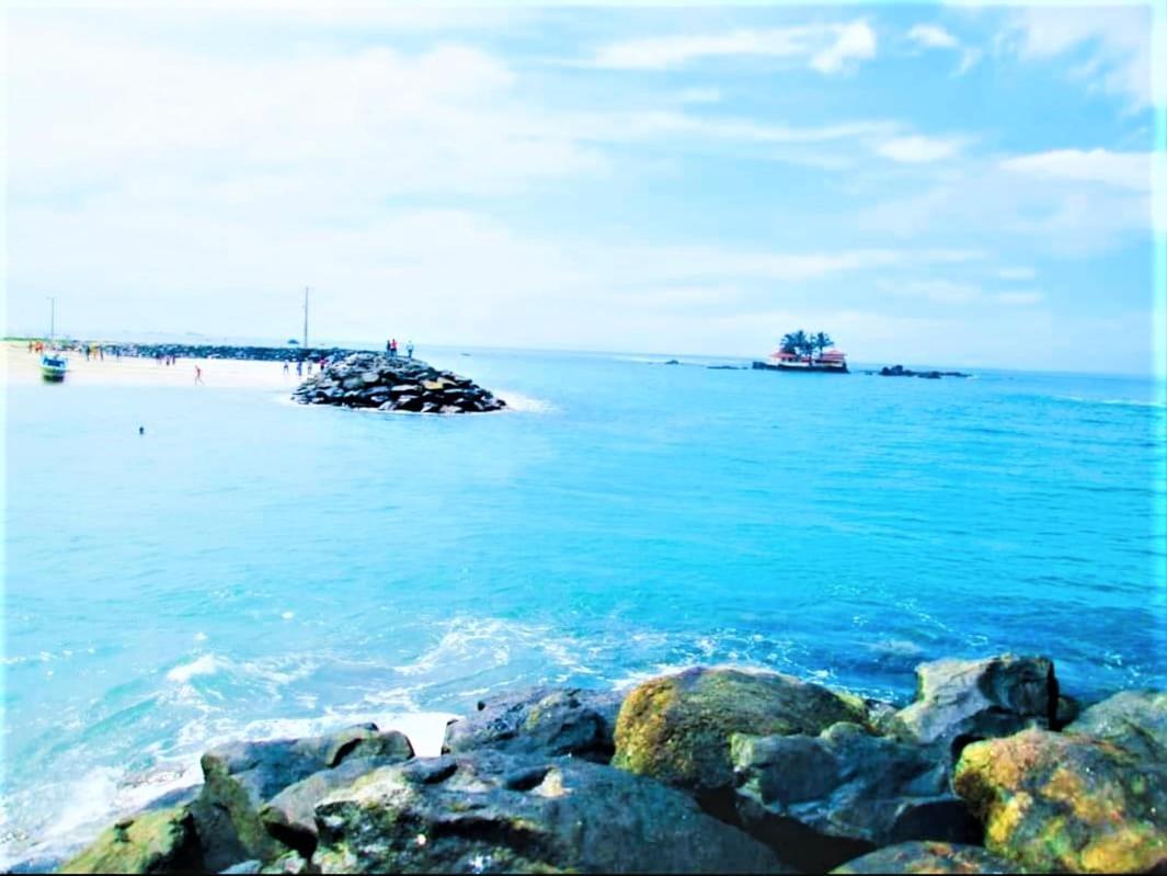 Sea Shell Villa Hikkaduwa 2 Separate Cabanas Ocean Front Villa エクステリア 写真