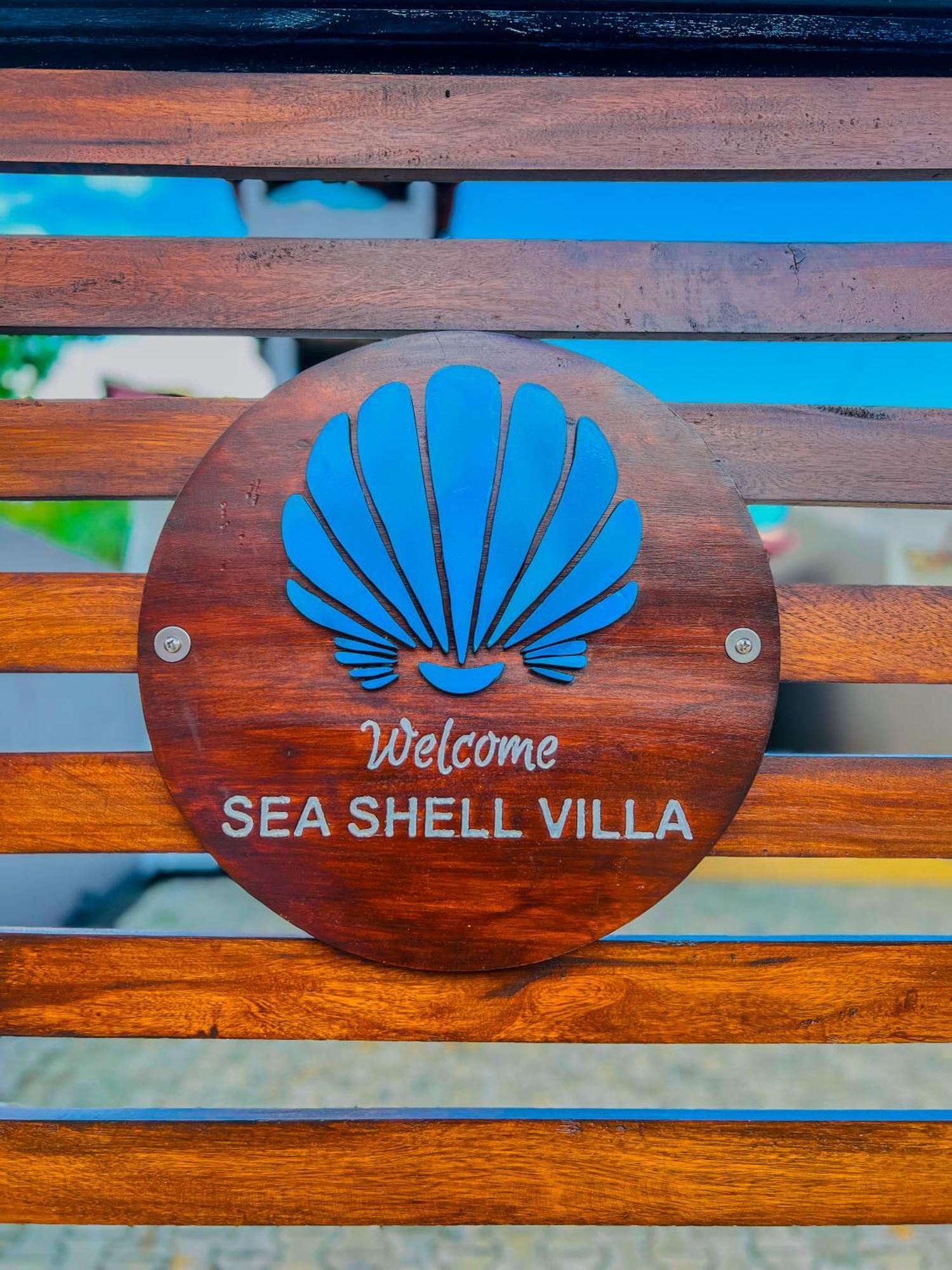 Sea Shell Villa Hikkaduwa 2 Separate Cabanas Ocean Front Villa エクステリア 写真